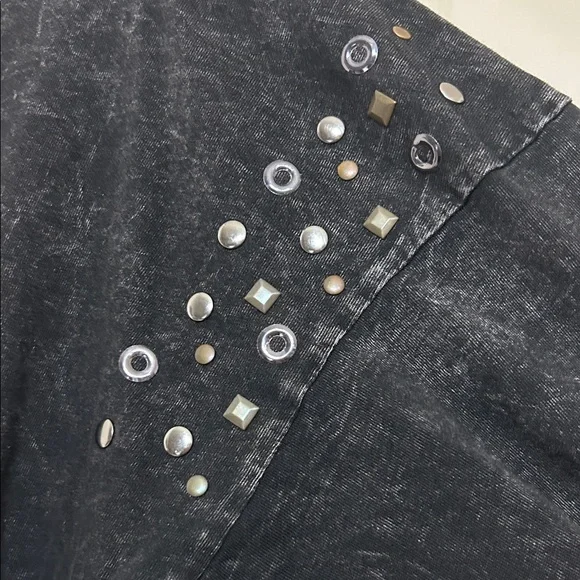 Harley-Davidson Black and Gold Cotton Studded Embellished Top from Nags Head NC - Picture 6 of 11